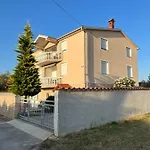 Apartment Ban