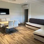 Ban Apartment